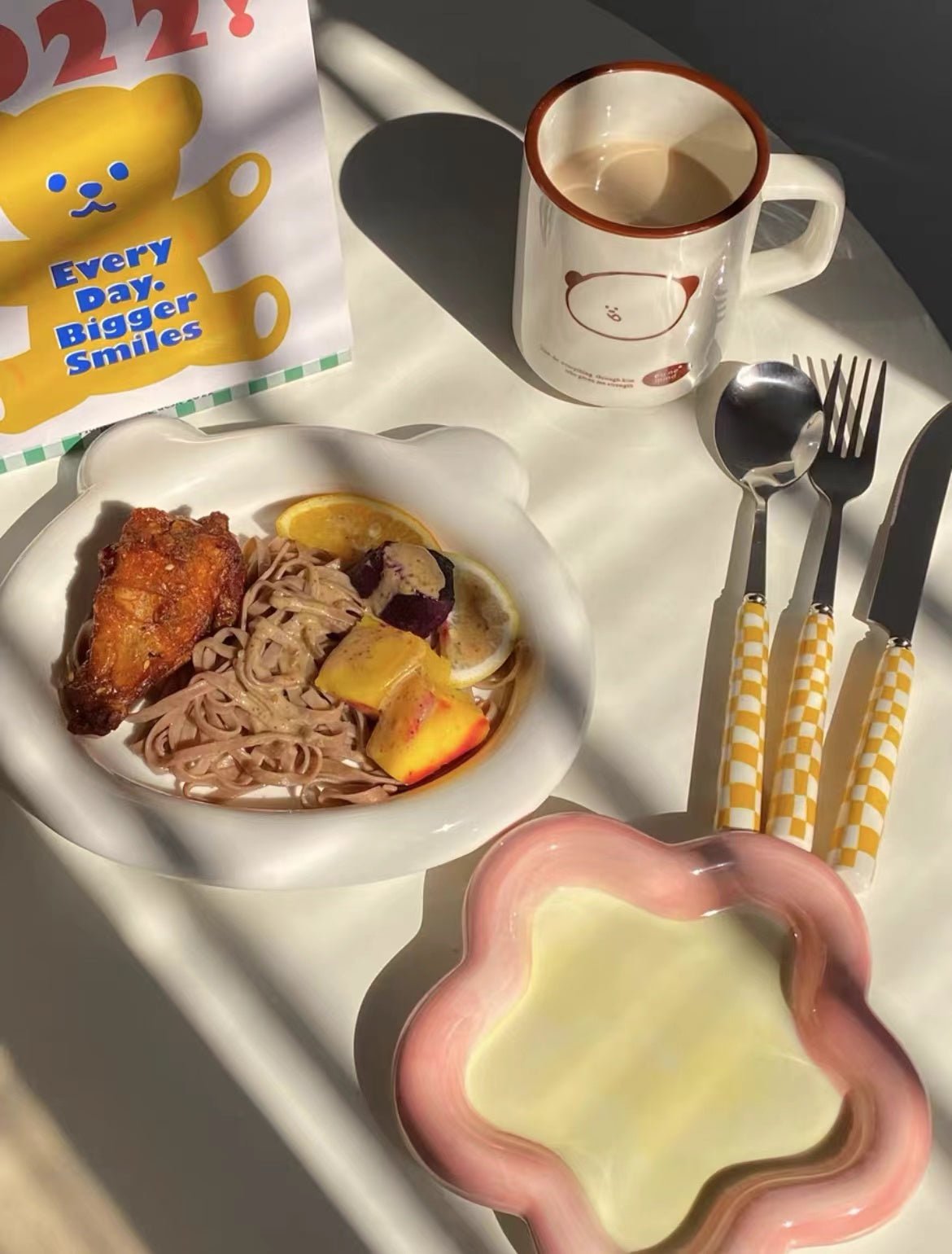 Checkered Flatware Set