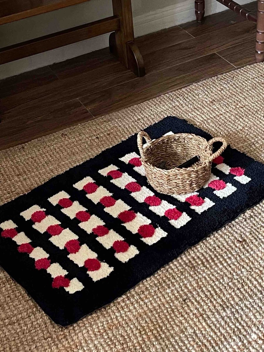 Retro Dotted Bath Rug