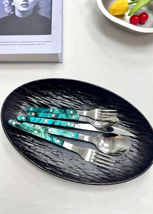 Modern Flatware Set