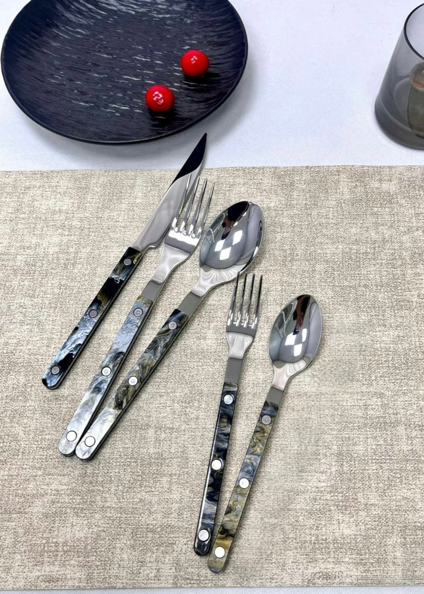Modern Flatware Set