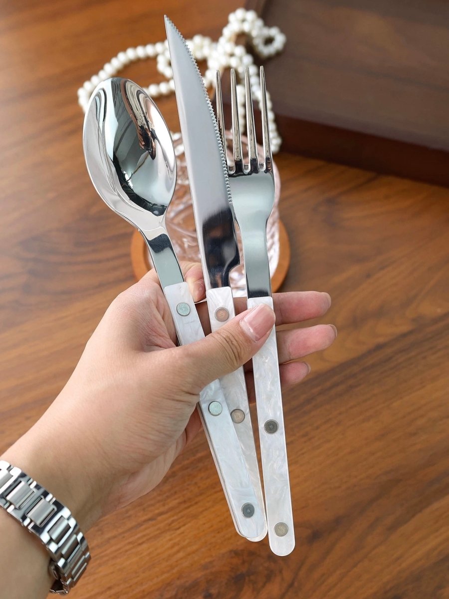 Modern Flatware Set