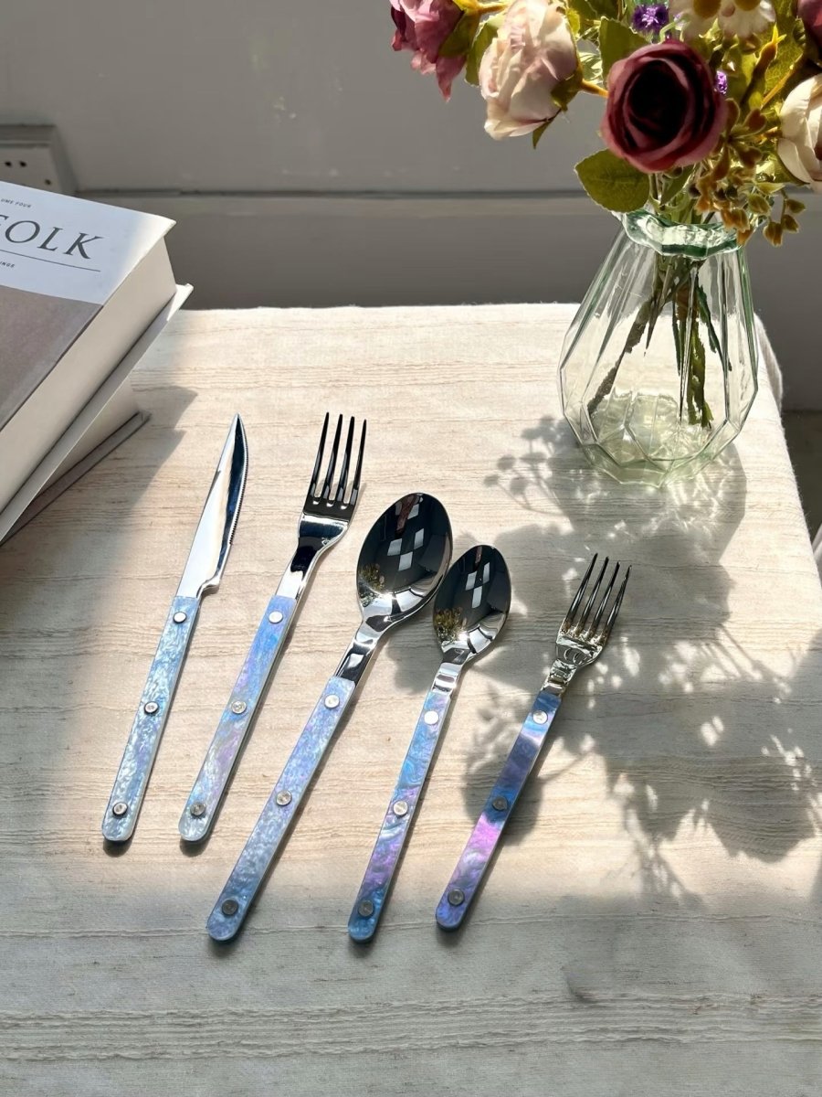 Modern Flatware Set